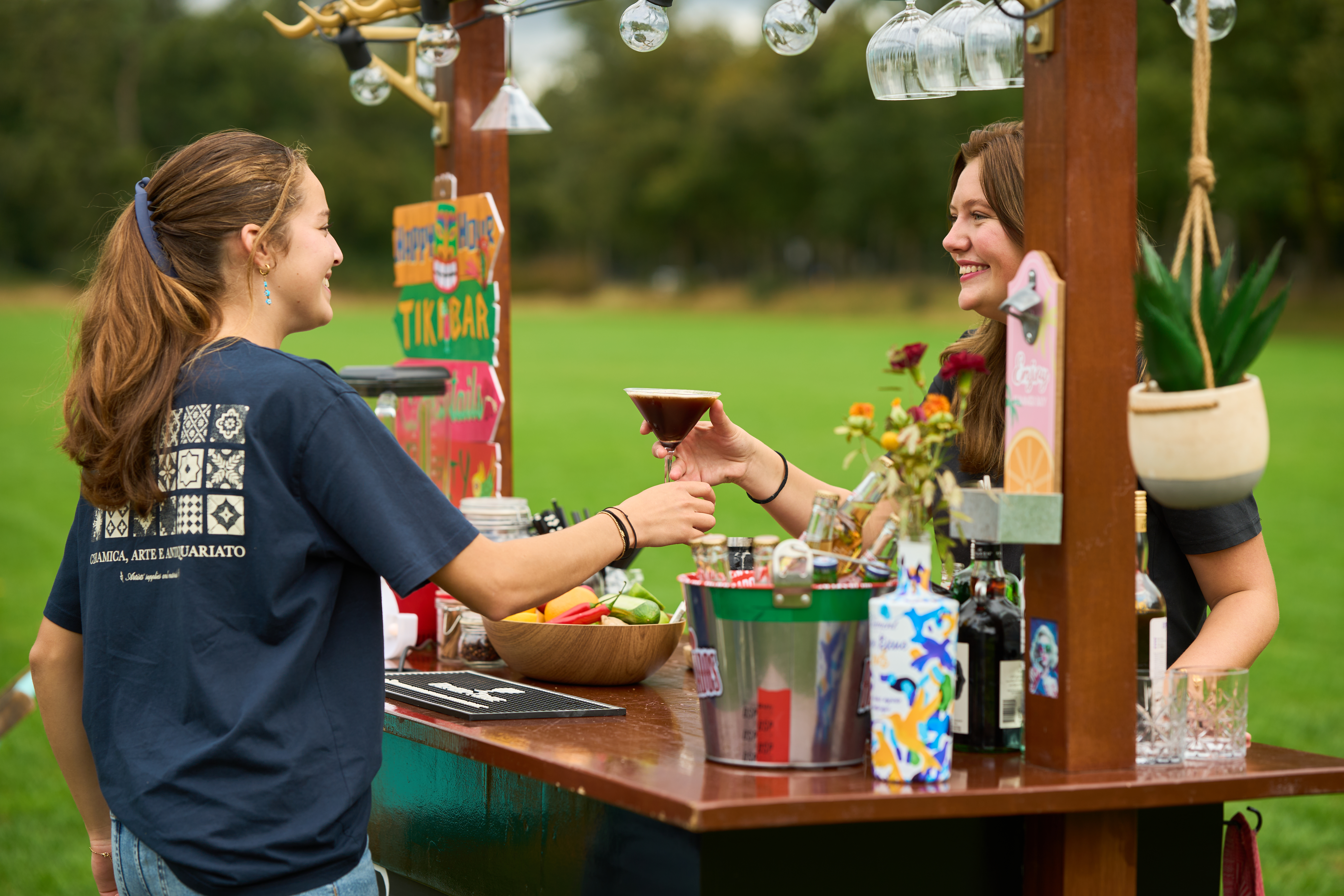 Cocktail garnish details